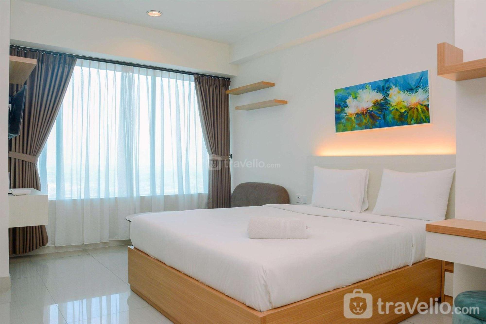 Simple At Grand Kamala Lagoon By Travelio Apartemen